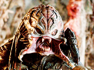 Illustration for article titled Why did Predators' trailers lie to us?